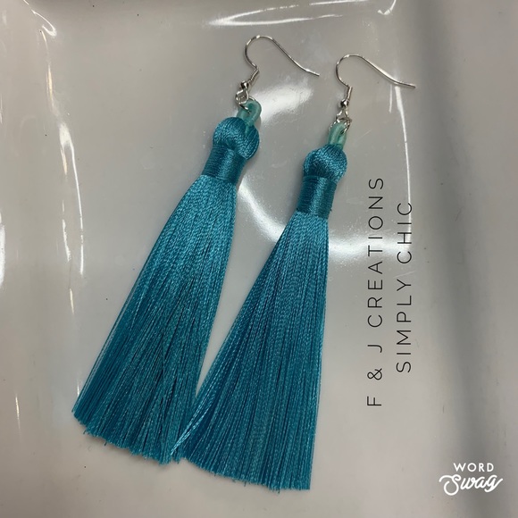 Silk Tassel Earring - Picture 1 of 1